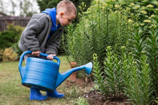 toddler gardening
